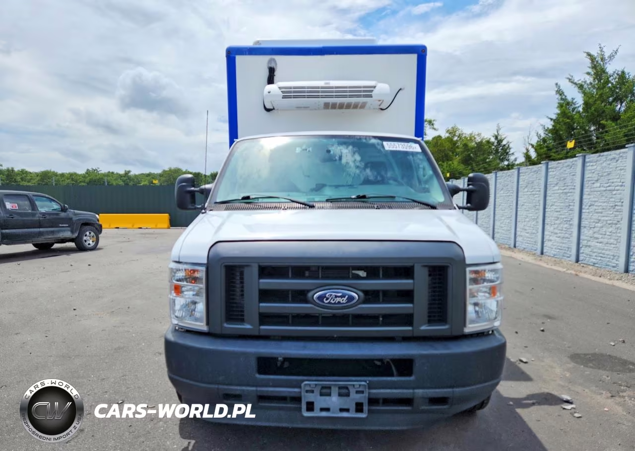 2023 Ford E350 Refrigerated Box Truck VIN:1FDWE3FK3PDD14715 - 5