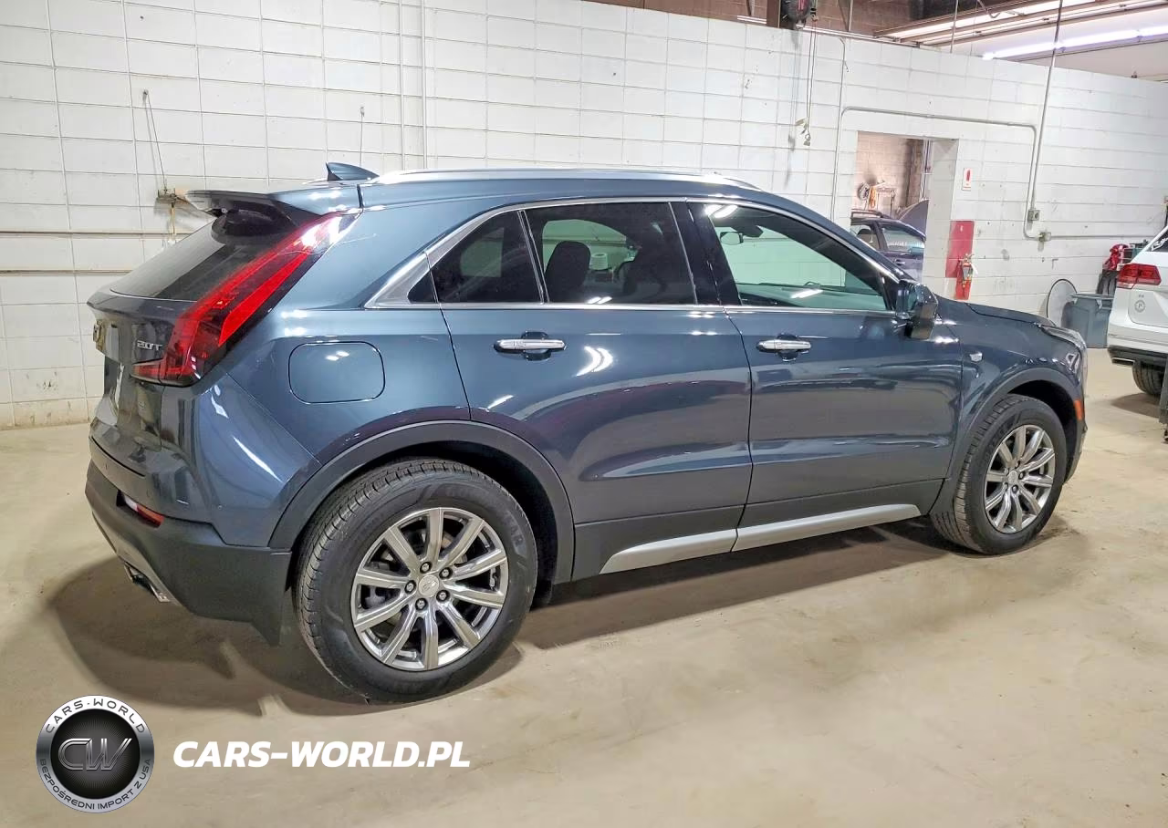 2019 Cadillac Xt4 Premium Luxury VIN:1GYFZDR43KF136324 - 3