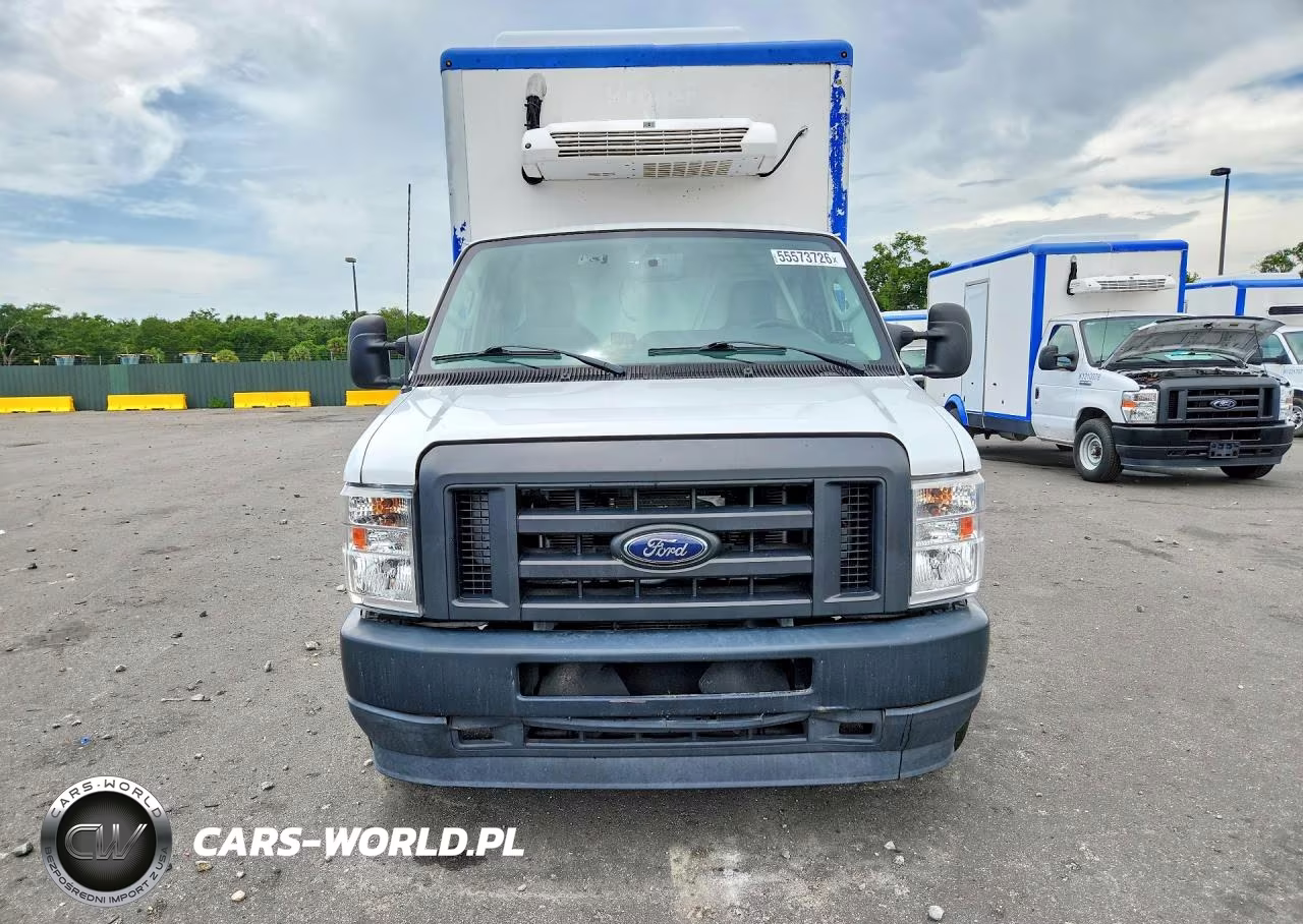 2023 Ford E350 Refrigerated Box Truck VIN:1FDWE3FK5PDD14778 - 5