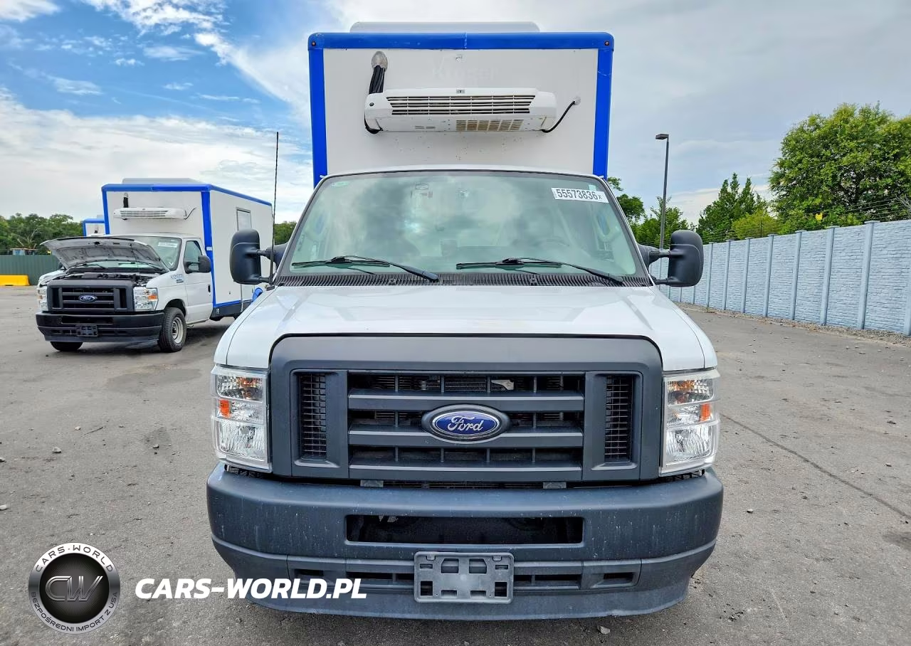 2023 Ford E350 Refrigerated Box Truck VIN:1FDWE3FKXPDD14744 - 5