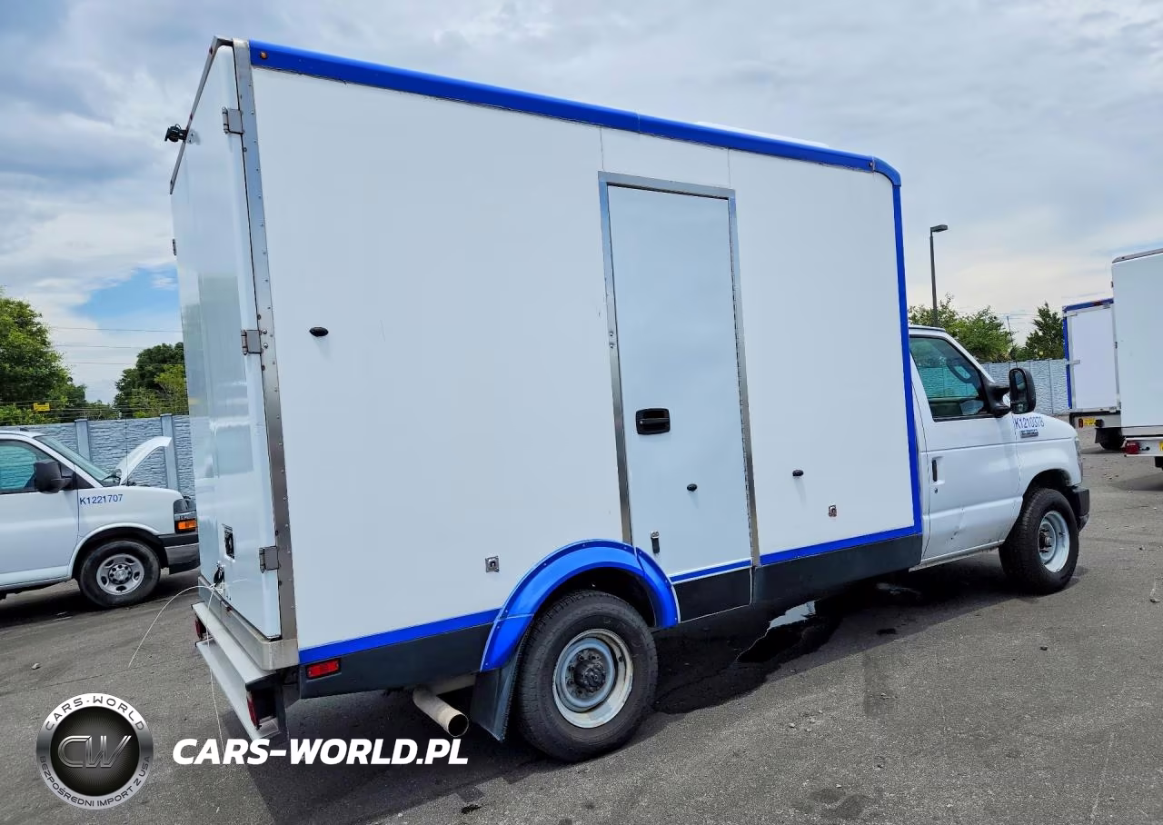 2023 Ford E350 Refrigerated Box Truck VIN:1FDWE3FKXPDD14758 - 3