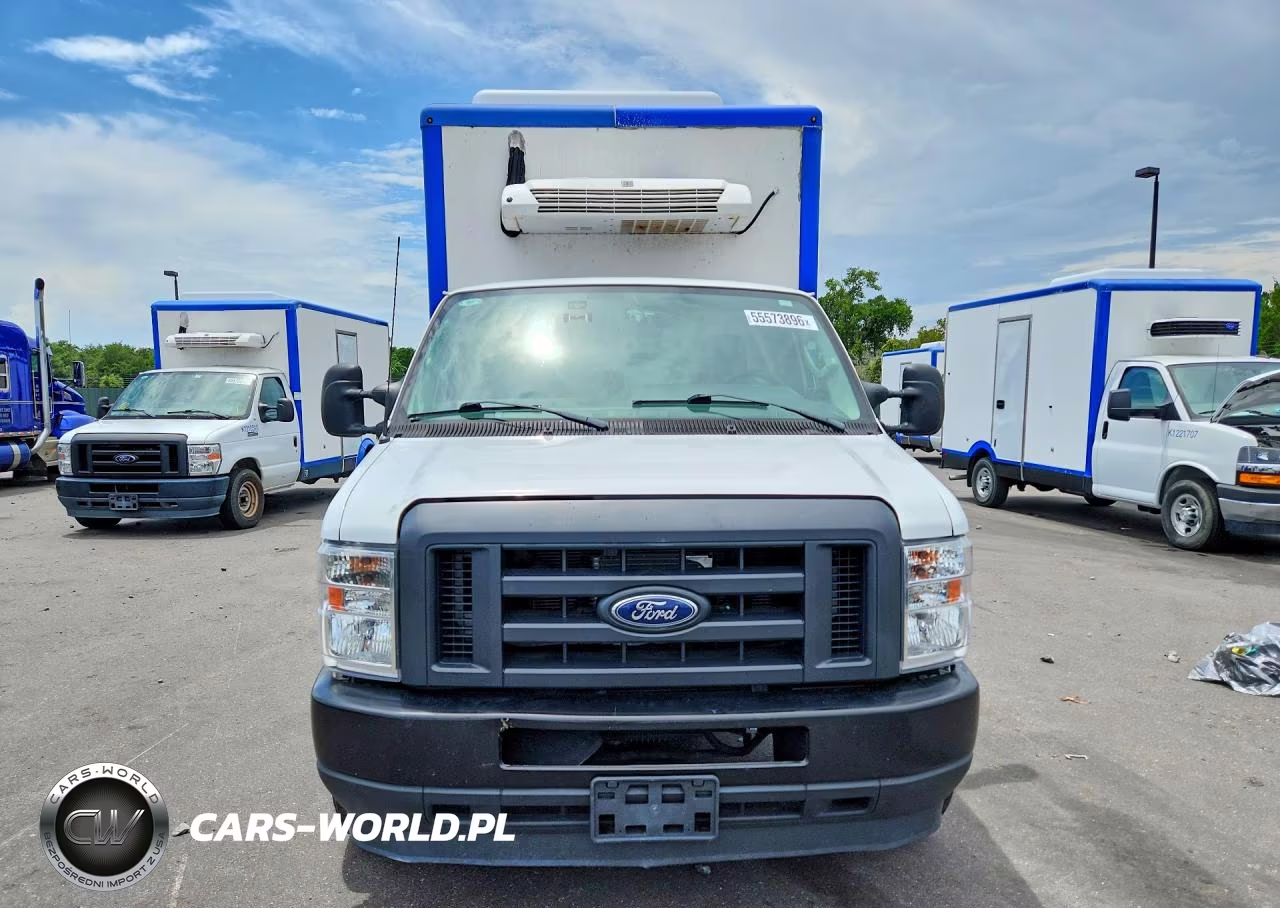 2023 Ford E350 Refrigerated Box Truck VIN:1FDWE3FKXPDD14758 - 5