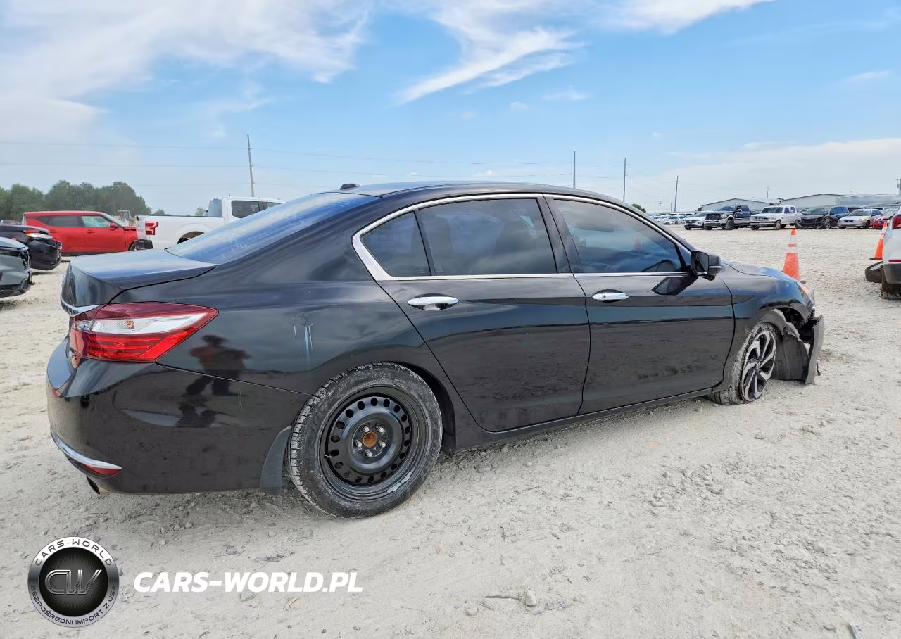 2017 Honda Accord Exl VIN:1HGCR3F84HA017764 - 3