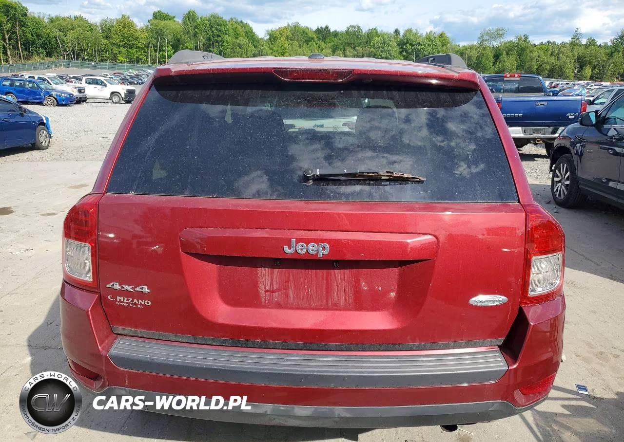 2013 Jeep Compass Latitude VIN:1C4NJDEBXDD196242 - 6
