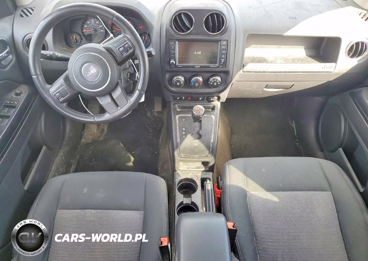 2013 Jeep Compass Latitude VIN:1C4NJDEBXDD196242 - 8