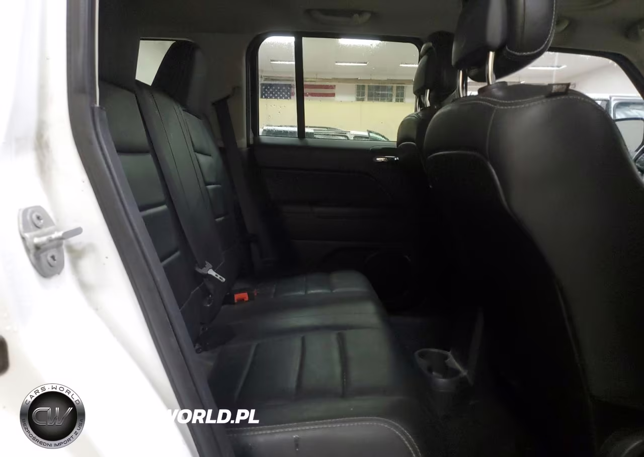 2016 Jeep Patriot VIN:1C4NJRAB5GD510757 - 11