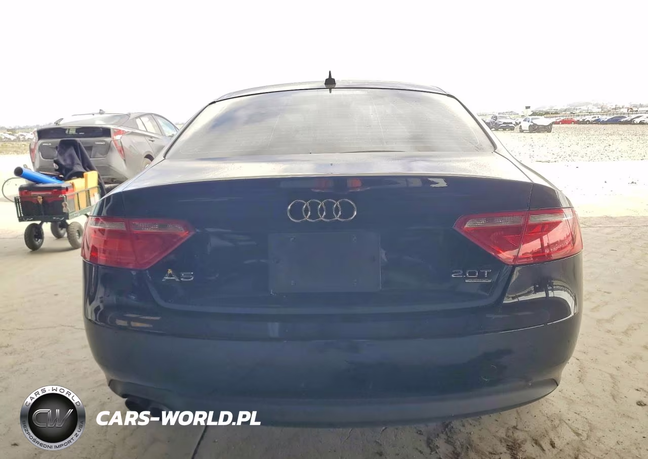 2011 Audi A5 Premium VIN:WAUCFAFR1BA004446 - 6
