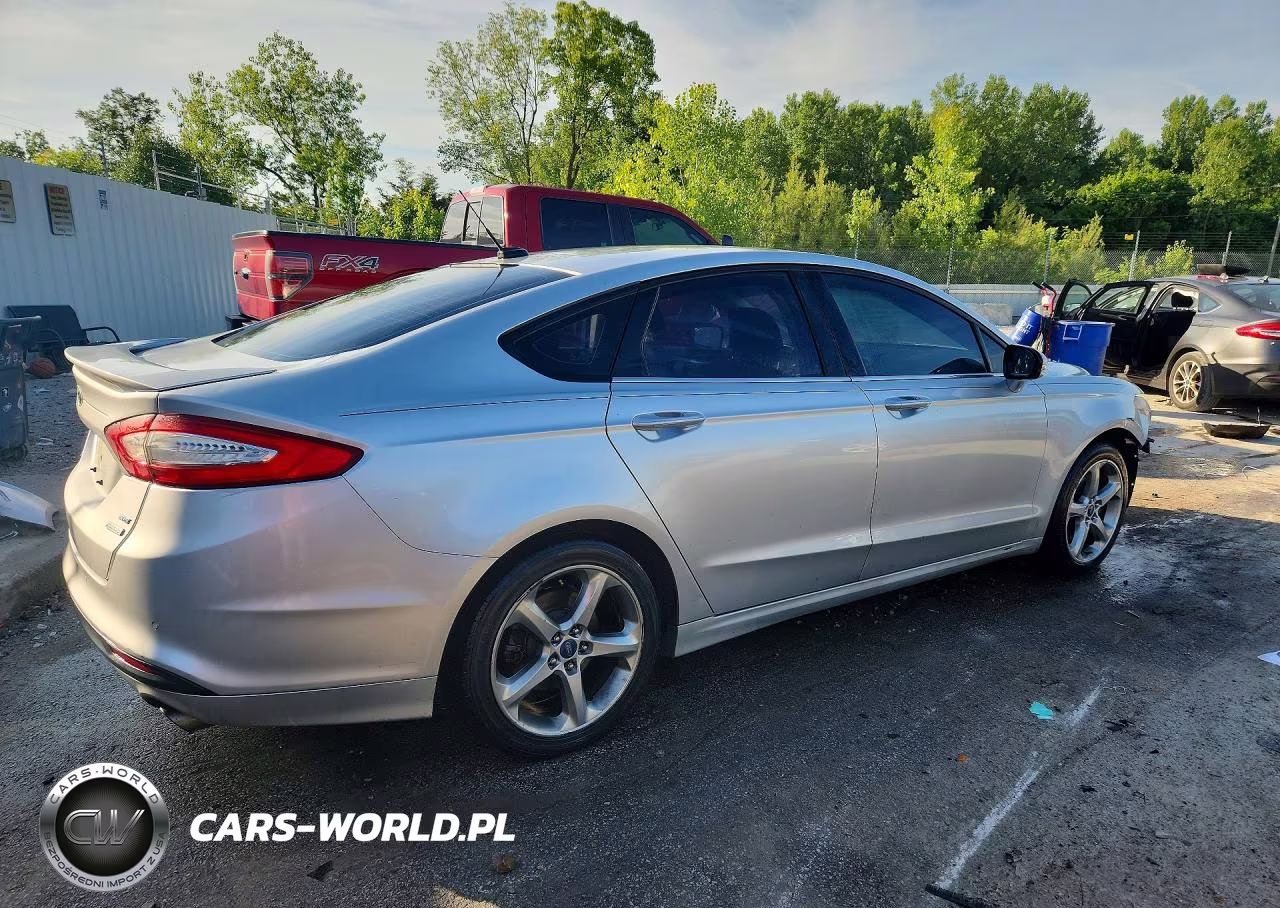 2013 Ford Fusion Se VIN:3FA6P0HR8DR120858 - 3