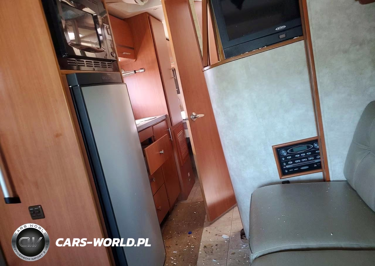 2010 Mercedes-Benz Sprinter Rv VIN:WDAPF4CA1A9459904 - 10