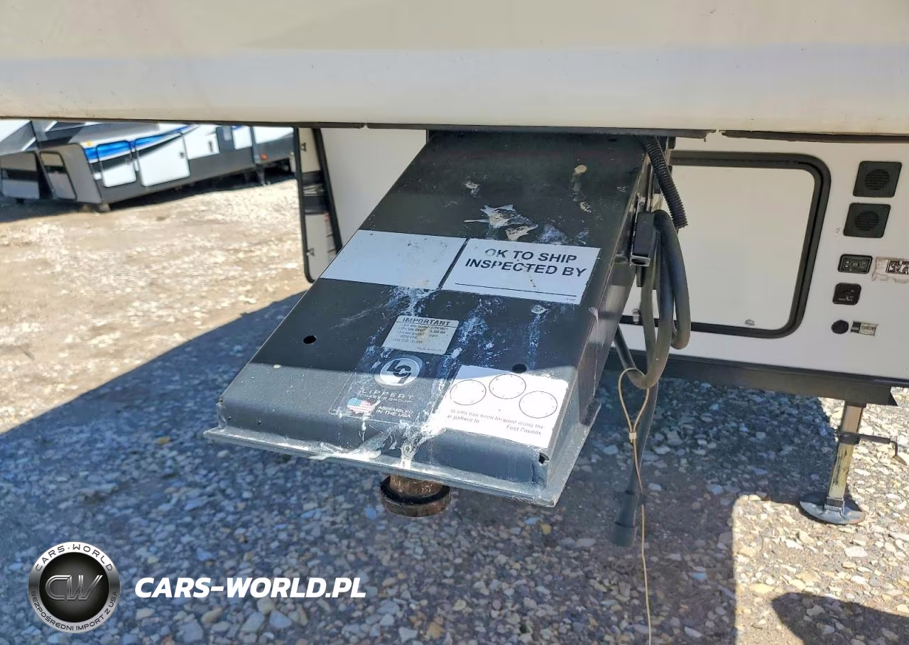 2020 Sabre By Forest Rive Recreational Vehicle (Rv) - Camper VIN:5ZT3SR3B2L6103476 - 7