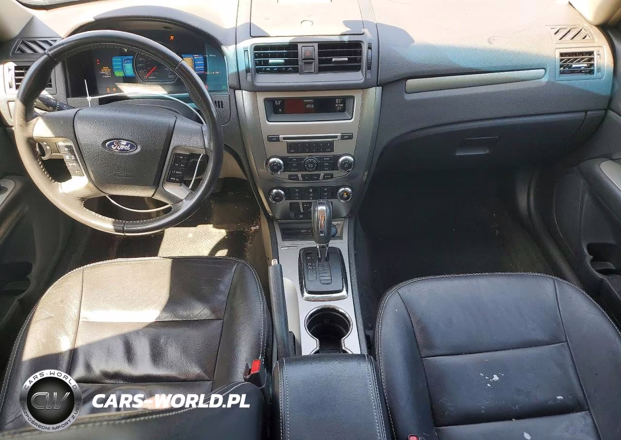 2012 Ford Fusion Hybrid VIN:3FADP0L38CR231984 - 8