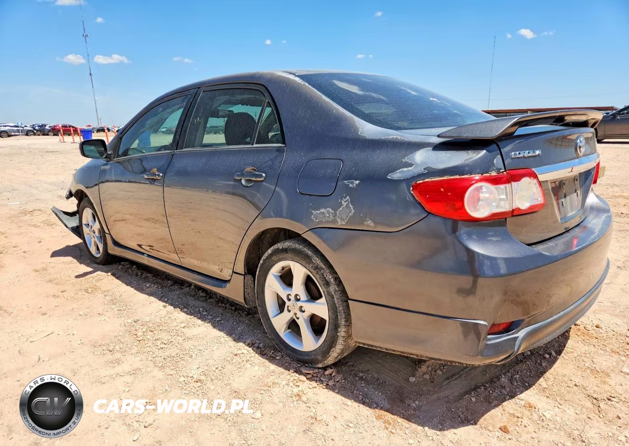 2013 Toyota Corolla VIN:5YFBU4EE4DP116984 - 2