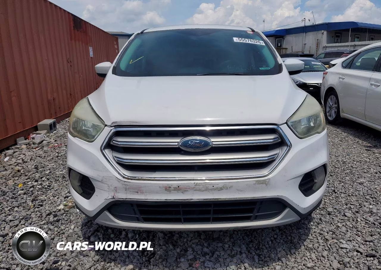 2017 Ford Escape Se VIN:1FMCU0G90HUB67223 - 5