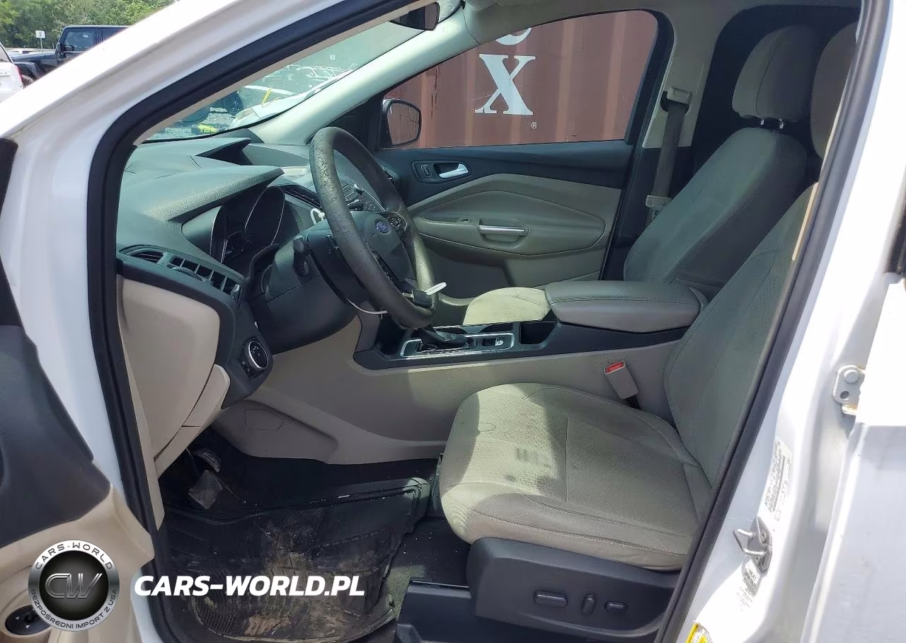 2017 Ford Escape Se VIN:1FMCU0G90HUB67223 - 7