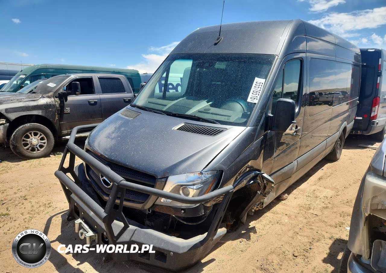2018 Mercedes-Benz Sprinter 2500 VIN:WD4PE8CDXJP634203 - 1