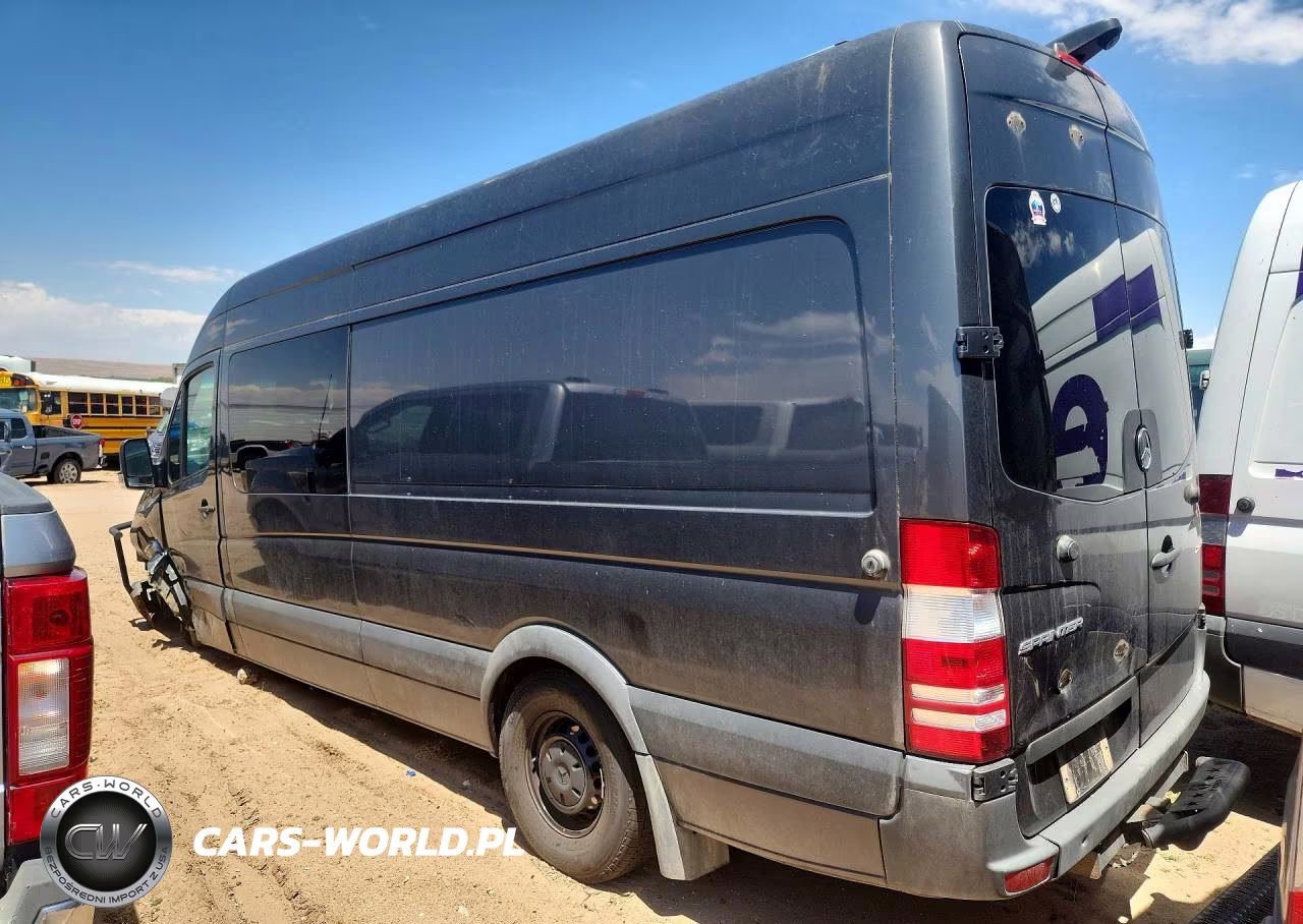 2018 Mercedes-Benz Sprinter 2500 VIN:WD4PE8CDXJP634203 - 2