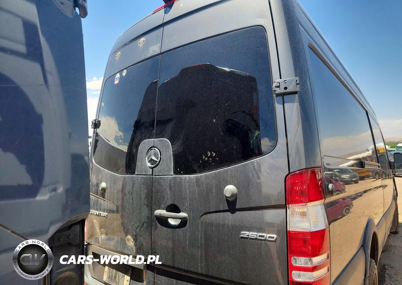 2018 Mercedes-Benz Sprinter 2500 VIN:WD4PE8CDXJP634203 - 6