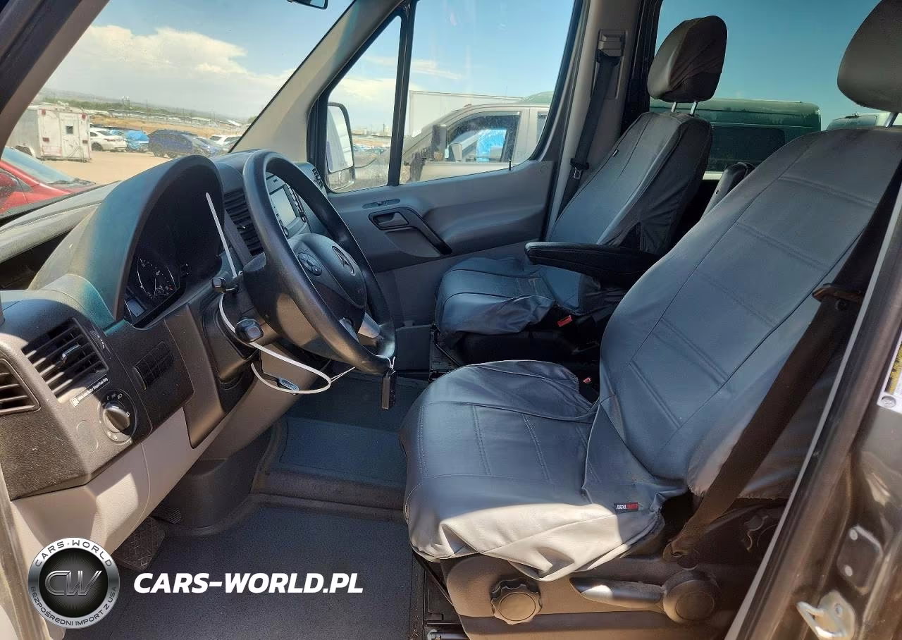 2018 Mercedes-Benz Sprinter 2500 VIN:WD4PE8CDXJP634203 - 7