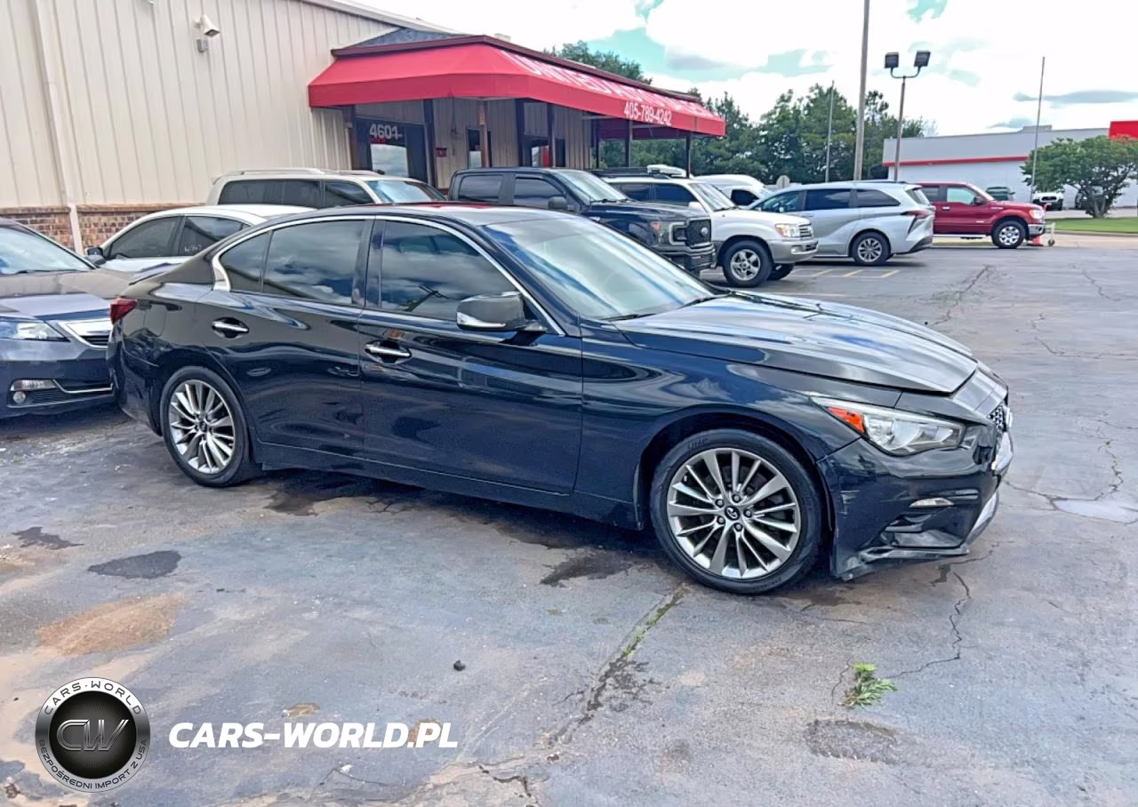 2018 Infiniti Q50 3.0T Luxe – zdjęcie 1 z 10
