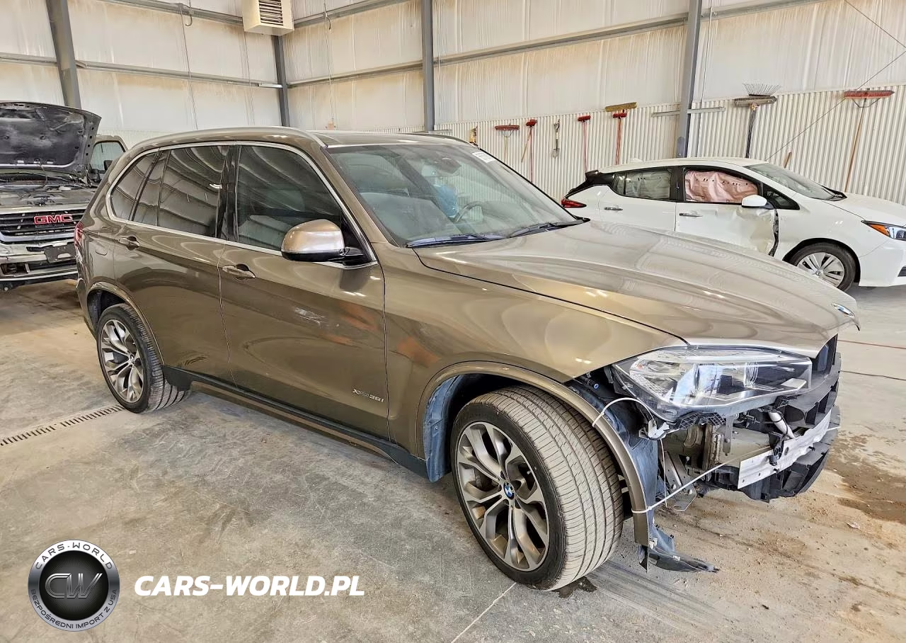 2017 BMW X5 xDrive35I VIN:5UXKR0C52H0V65995 - 4