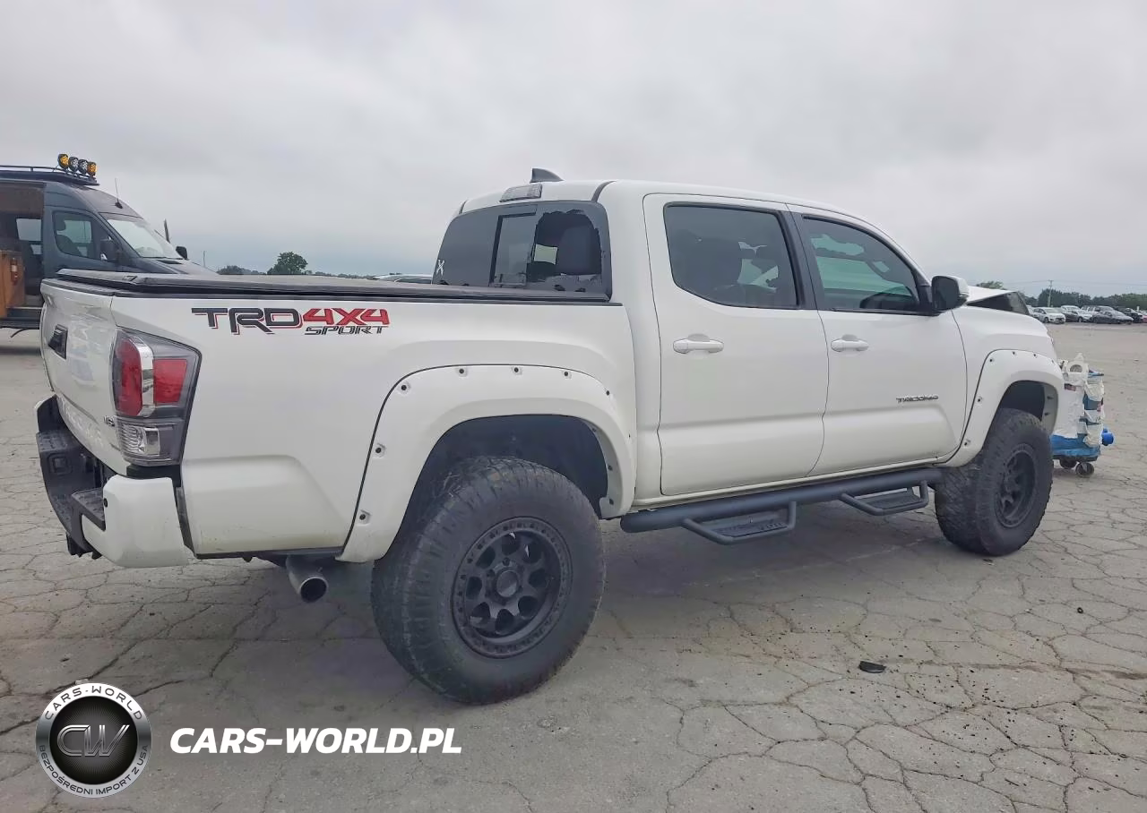 2023 Toyota Tacoma Trd Sport VIN:3TMCZ5AN7PM579666 - 3
