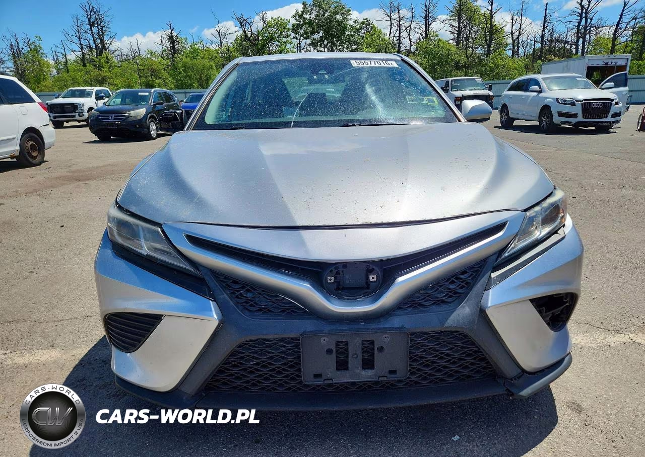 2019 Toyota Camry Se VIN:4T1B11HK3KU231399 - 5