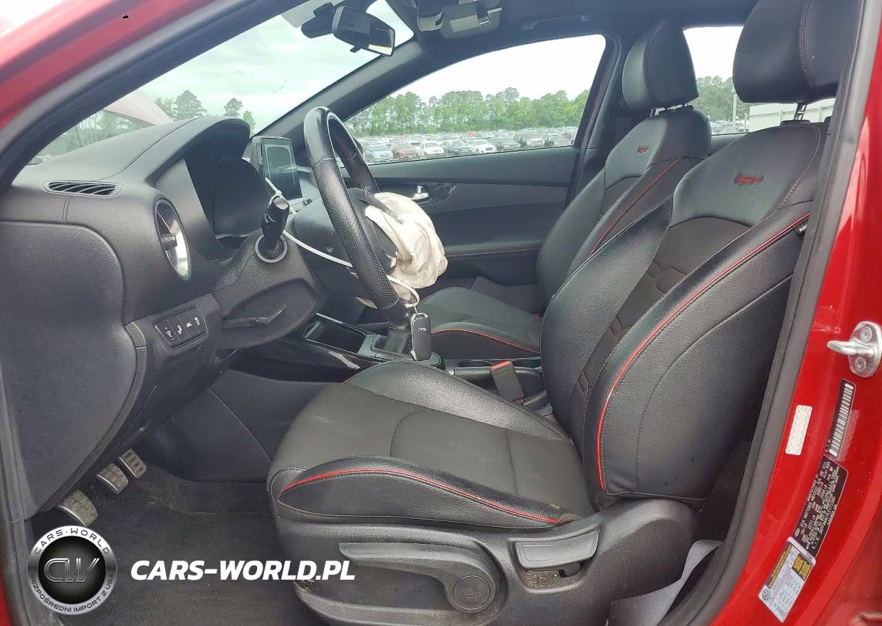 2020 Kia Forte Gt VIN:3KPF44AC7LE171385 - 7