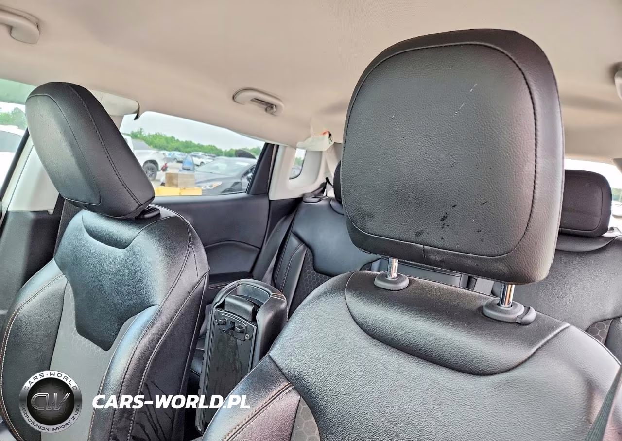 2020 Jeep Compass Latitude VIN:3C4NJCBB5LT133850 - 10