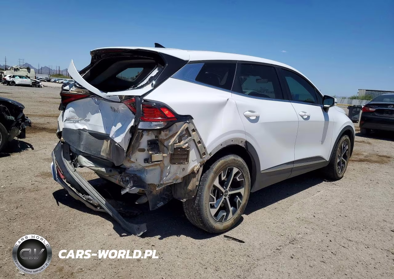 2023 Kia Sportage Ex VIN:5XYK33AF4PG108162 - 3