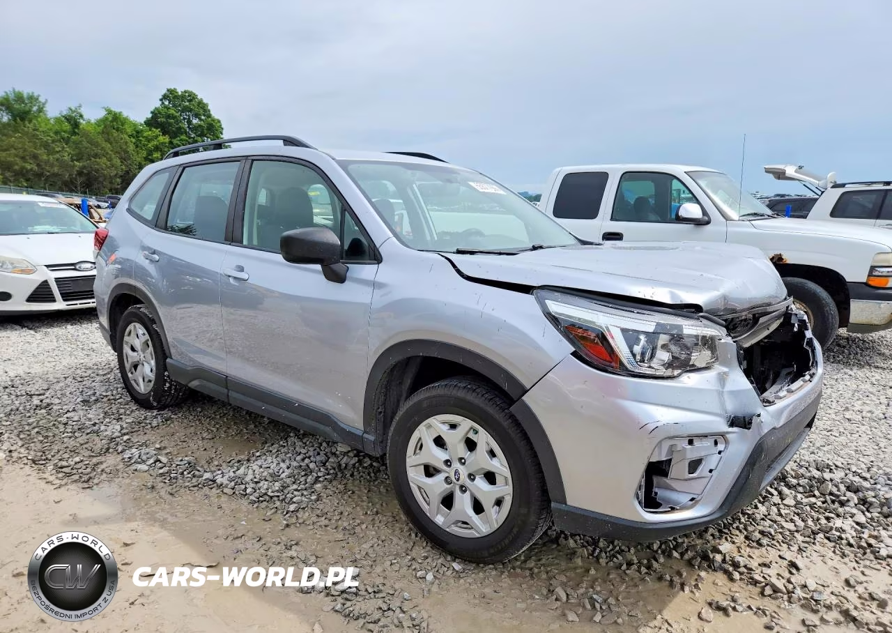 2019 Subaru Forester VIN:JF2SKACCXKH447374 - 4