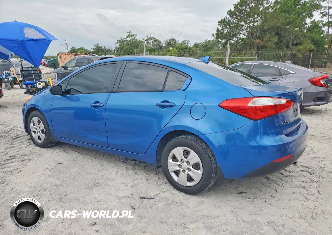 2015 Kia Forte Lx VIN:KNAFX4A65F5332086 - 2