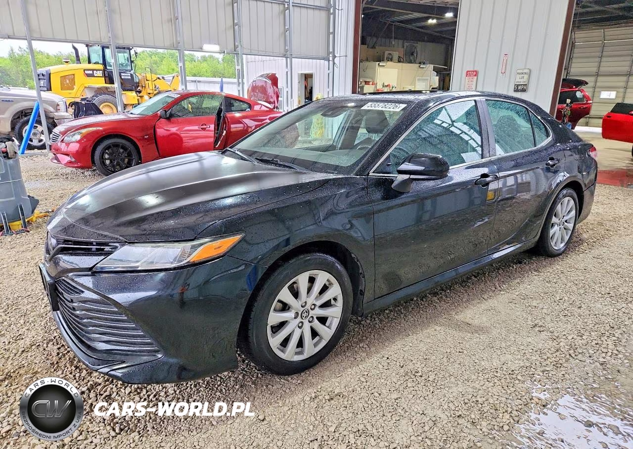 2020 Toyota Camry – zdjęcie 1 z 12