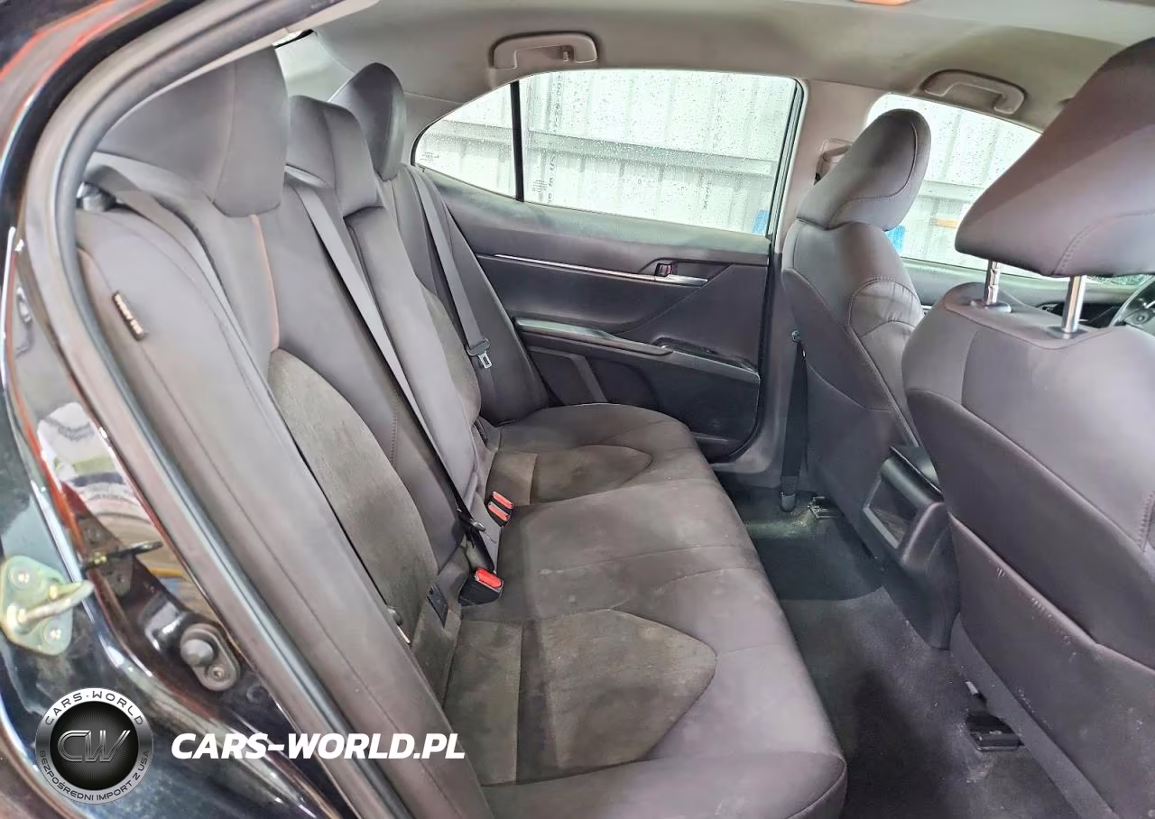 2020 Toyota Camry VIN:4T1C11AK2LU913691 - 10