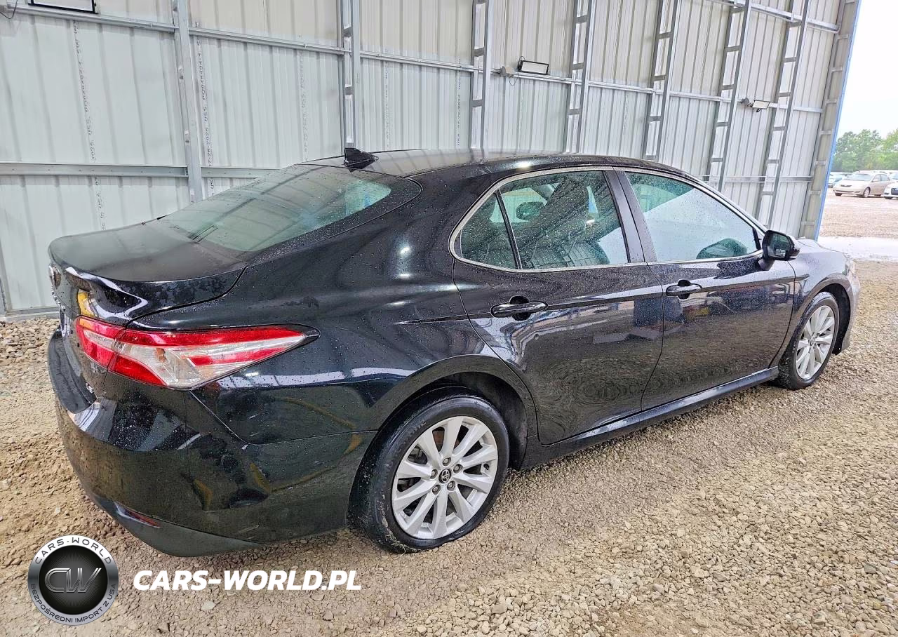 2020 Toyota Camry VIN:4T1C11AK2LU913691 - 3