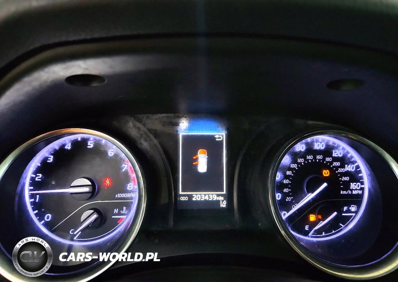 2020 Toyota Camry VIN:4T1C11AK2LU913691 - 9