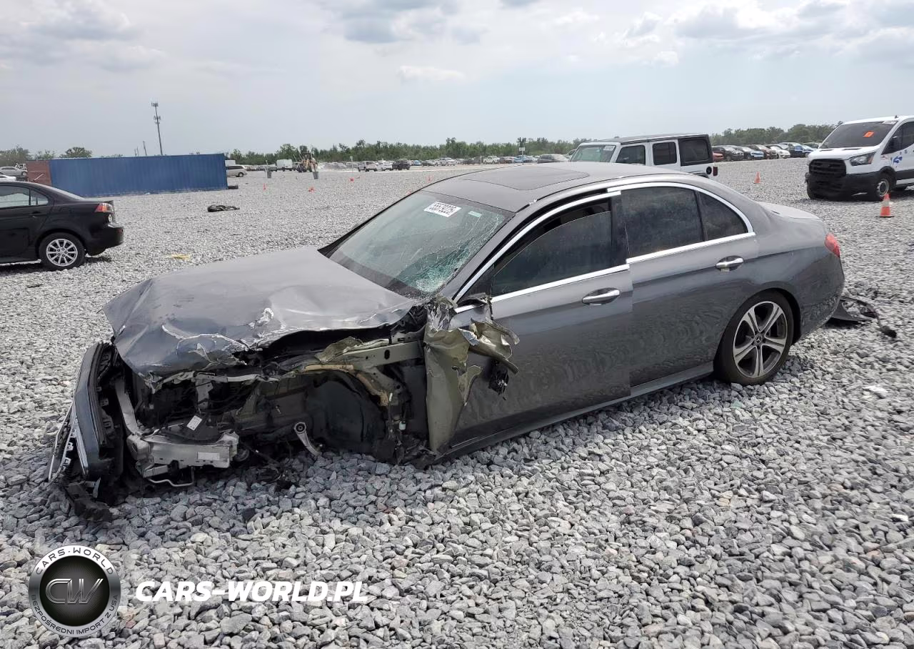 2020 Mercedes-Benz E 350 VIN:W1KZF8DB3LA829858 - 1