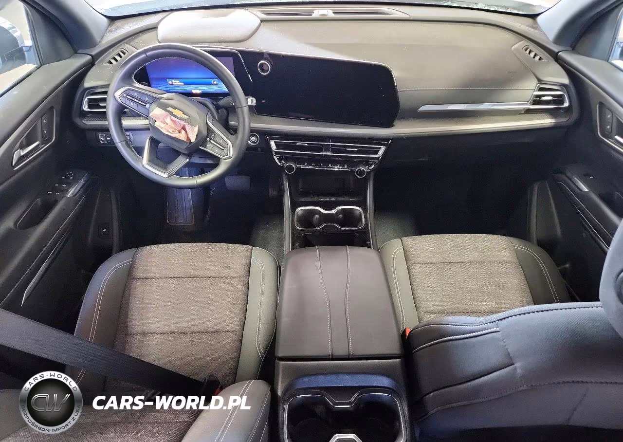 2025 Chevrolet Traverse VIN:1GNERGRS7SJ270548 - 8