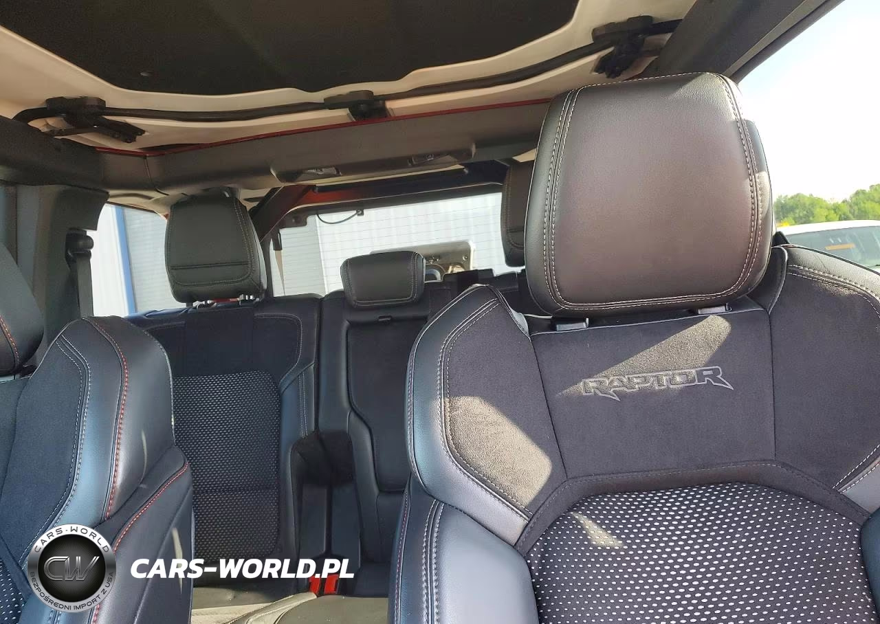 2025 Ford Bronco Raptor VIN:1FMEE0RR9SLB11183 - 10