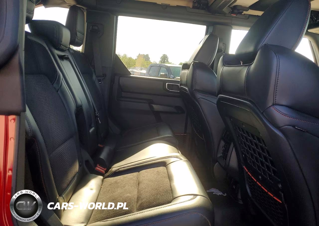 2025 Ford Bronco Raptor VIN:1FMEE0RR9SLB11183 - 11