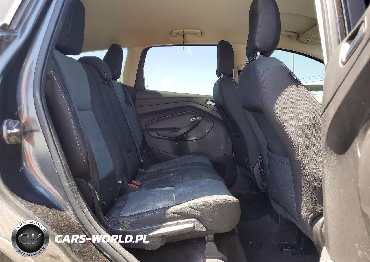 2018 Ford Escape Se VIN:1FMCU9GD8JUC13427 - 10