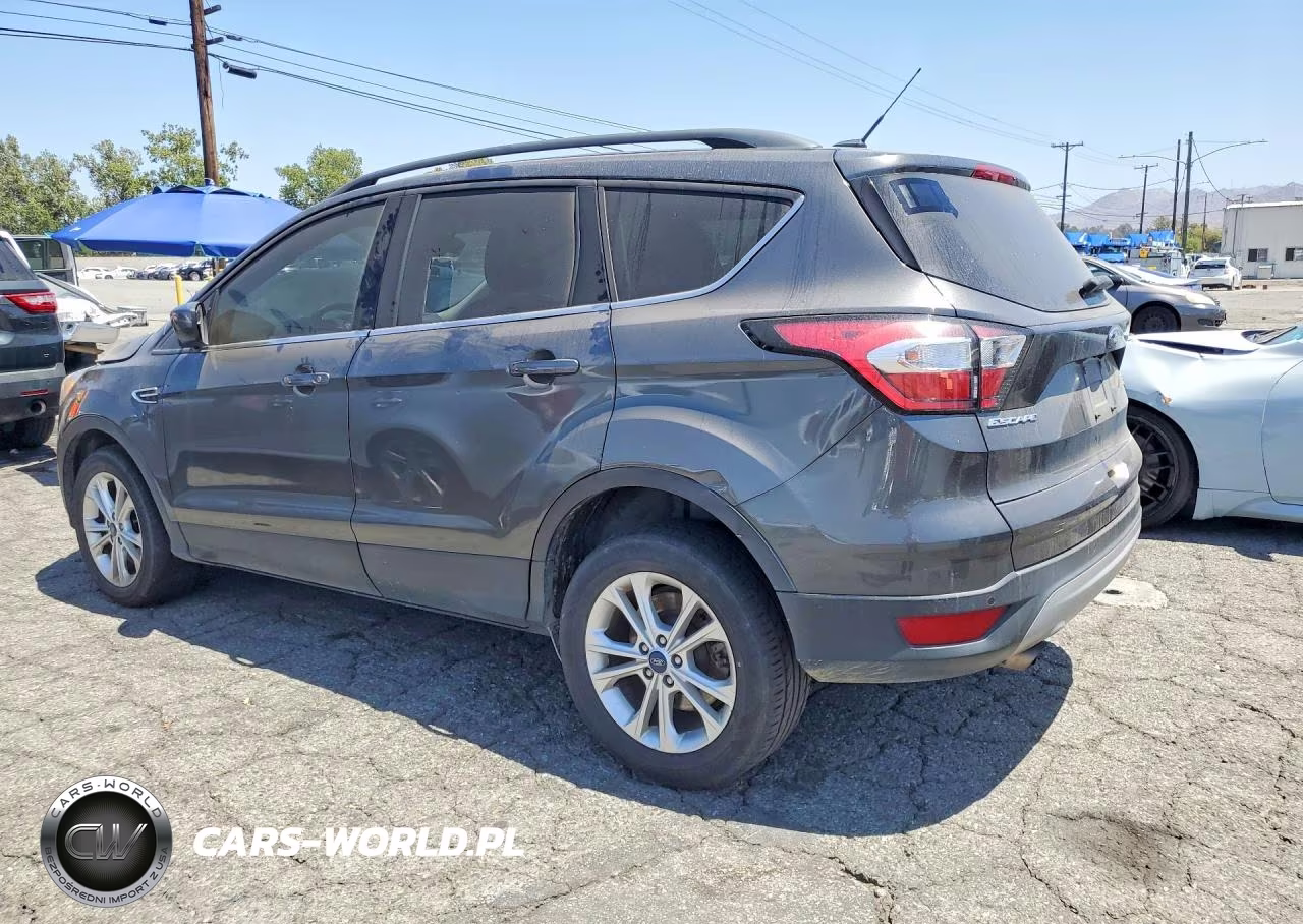 2018 Ford Escape Se VIN:1FMCU9GD8JUC13427 - 2