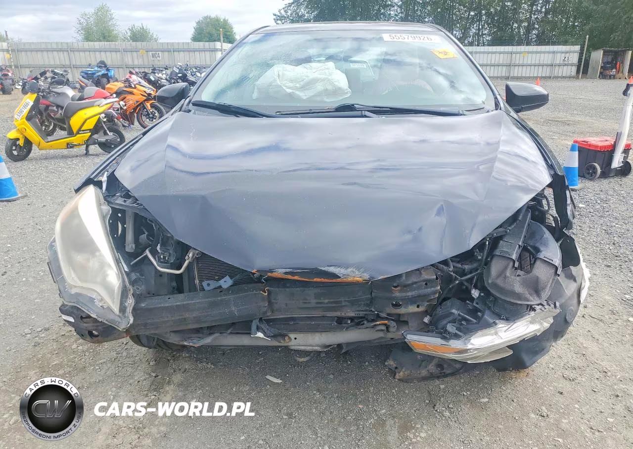 2016 Toyota Corolla Le VIN:2T1BURHE3GC663175 - 5
