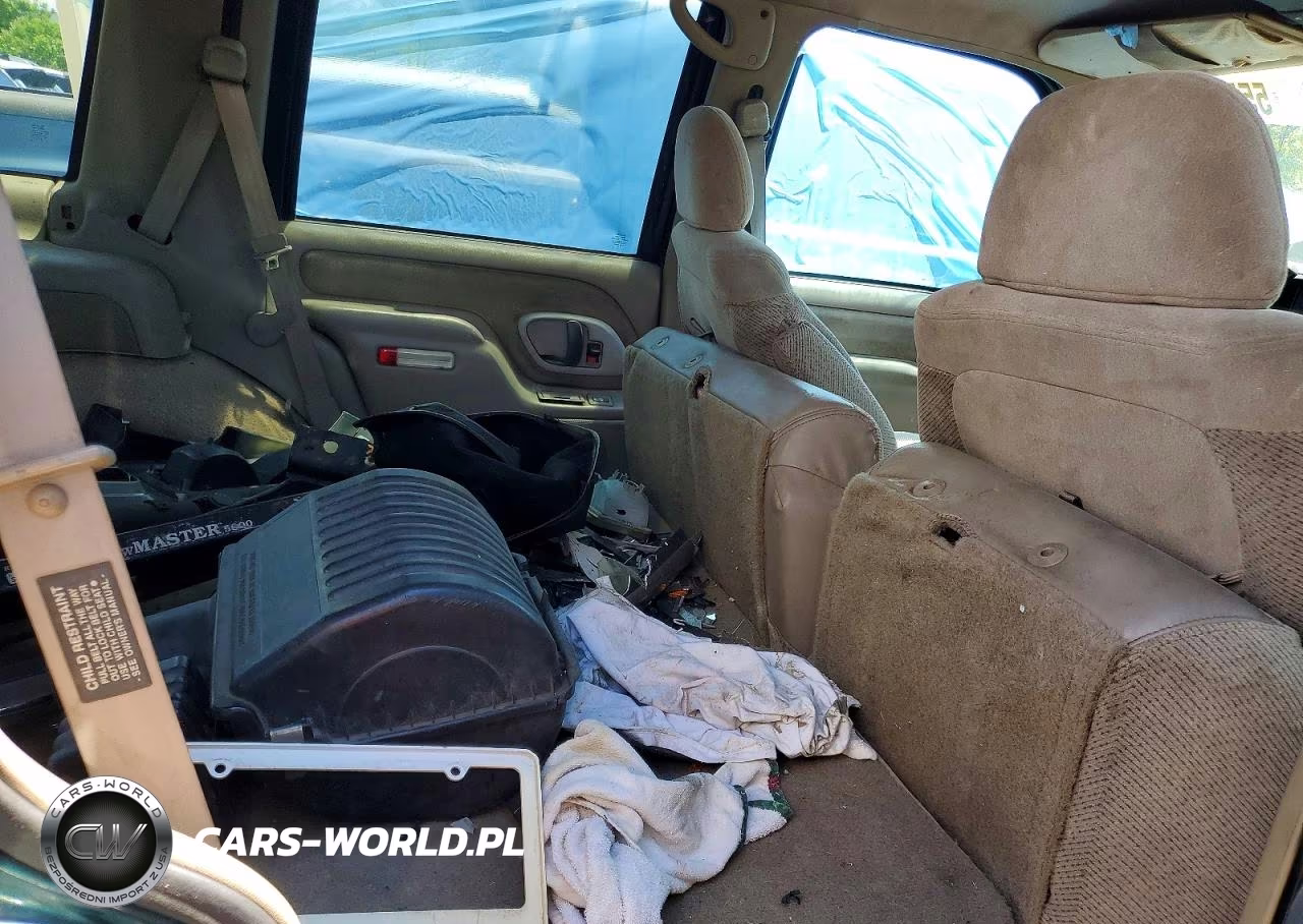 1998 Chevrolet Tahoe K1500 VIN:1GNEK13R6WJ332521 - 11