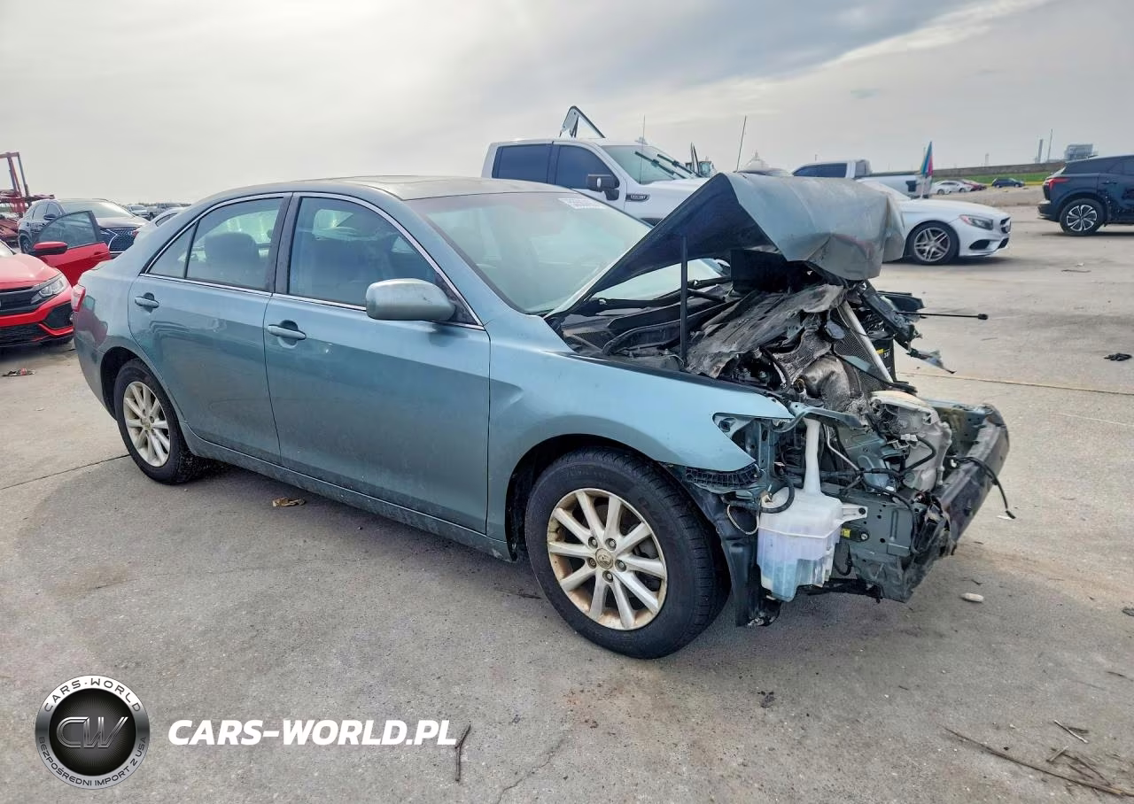 2011 Toyota Camry Xle VIN:4T4BF3EK1BR152255 - 4