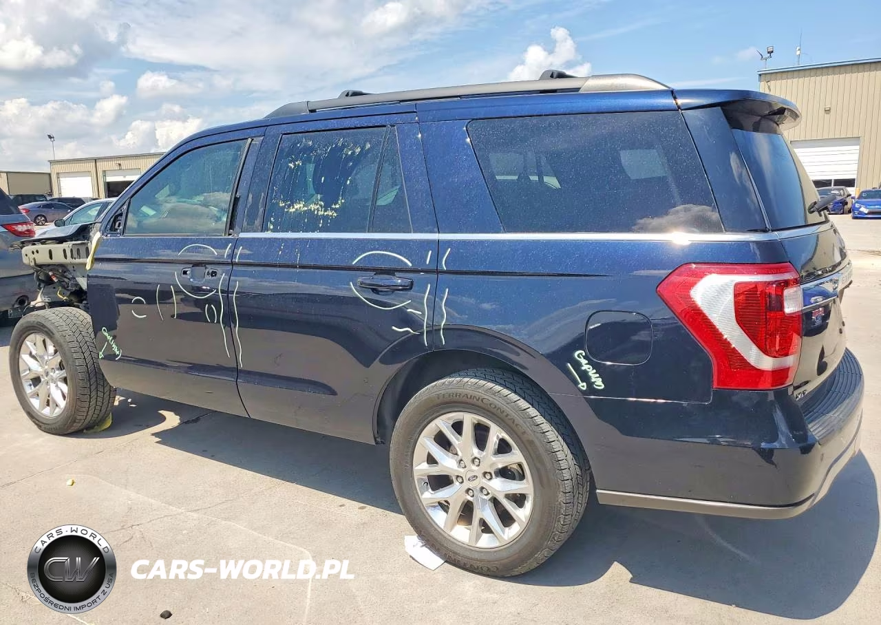 2021 Ford Expedition Xlt VIN:1FMJU1HT2MEA53705 - 2