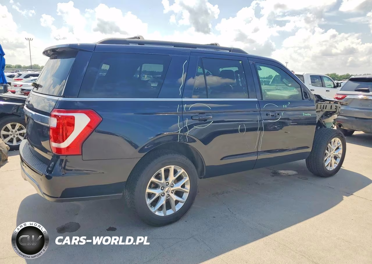 2021 Ford Expedition Xlt VIN:1FMJU1HT2MEA53705 - 3