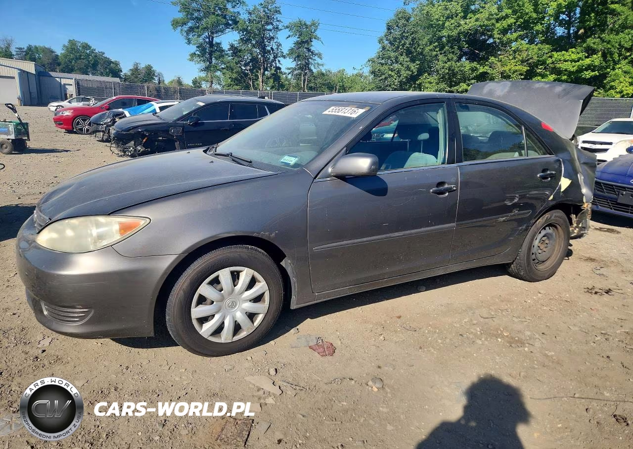 2006 Toyota Camry Le – zdjęcie 1 z 12