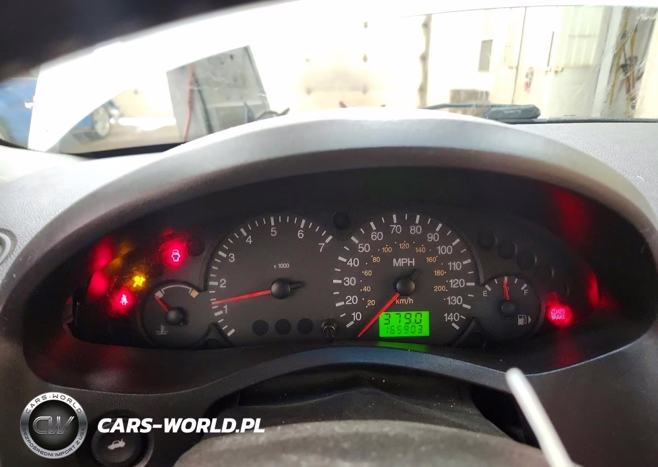 2007 Ford Focus Zx4 VIN:1FAHP34N07W275872 - 9