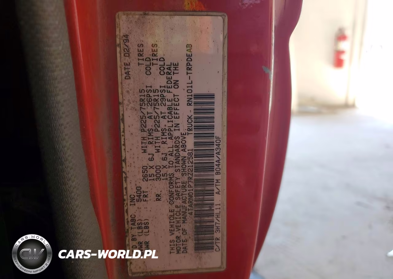 1994 Toyota Pickup Dx VIN:4TARN01P7RZ212581 - 12