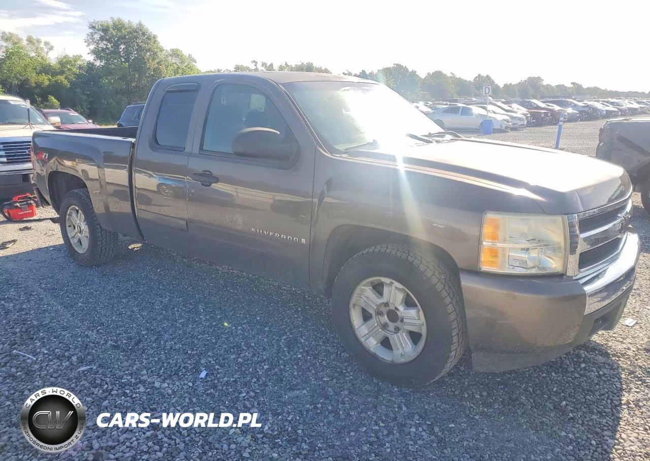 2008 Chevrolet Silverado C1500 VIN:1GCEC19078Z127888 - 4